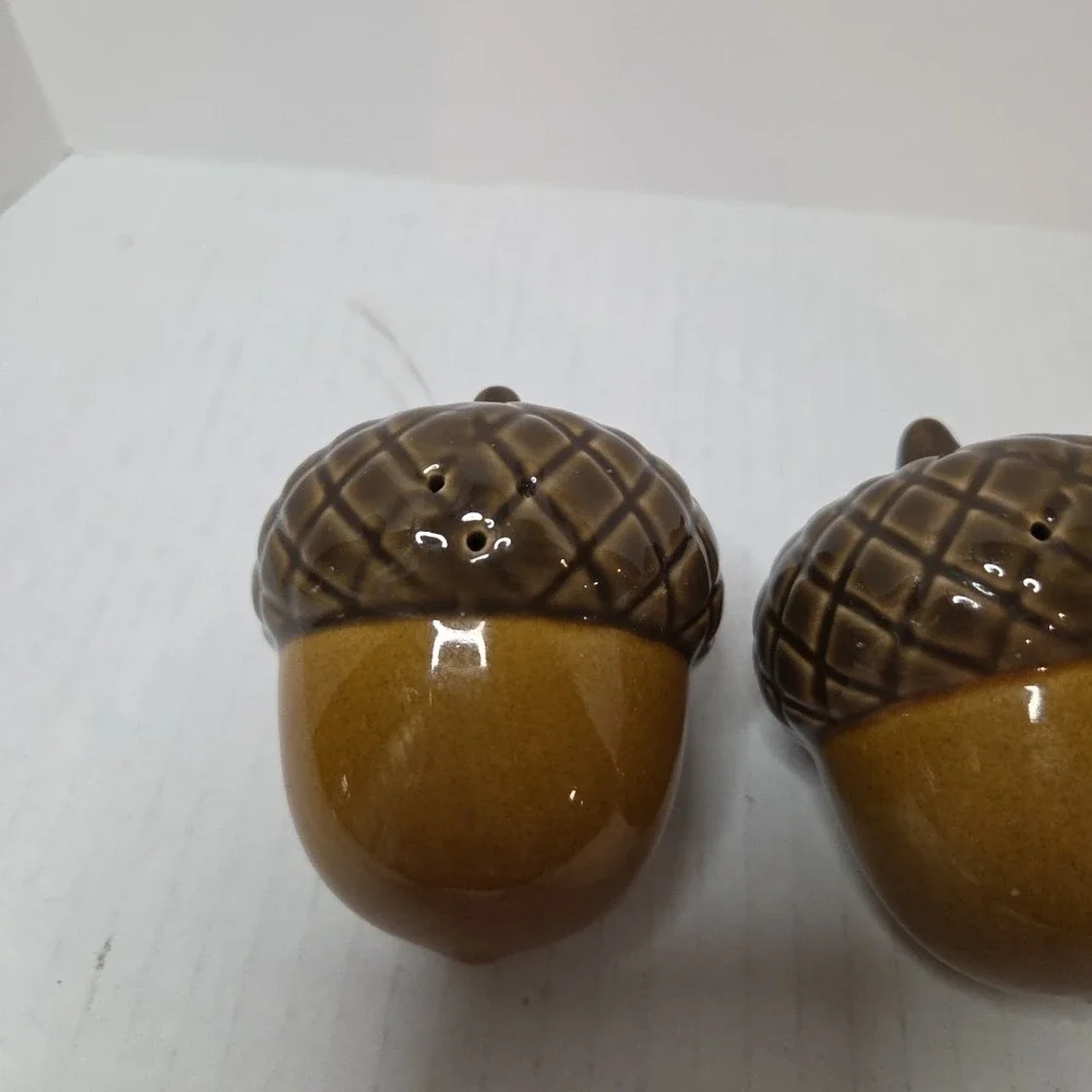 Acorn‎ Salt & Pepper Shaker Set Thanksgiving Fall Autumn